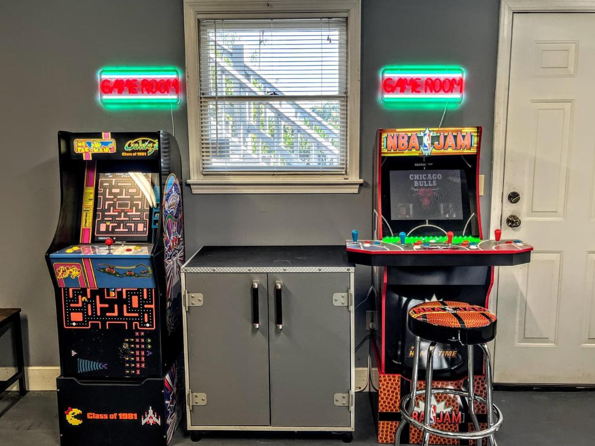 Ole Smoky Bnb - Game Room, Hot Tub, Mtn Views! พิเจนฟอร์จ ภายนอก รูปภาพ